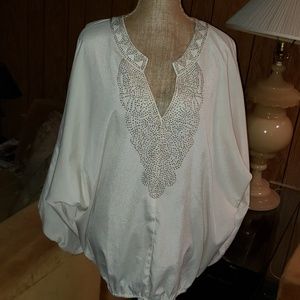 BEAUTIFUL VANTAGE BLOUSE